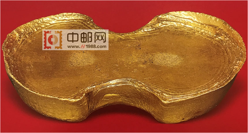 明代永乐元年（1403年）朝鲜国进贡足色金锭，50两，净重1885克，极罕。2009年嘉德拍卖估价120-200万。